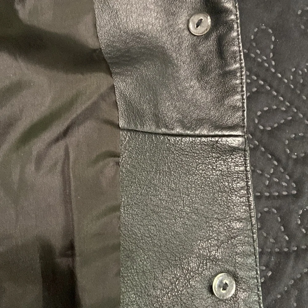 Chadwick’s Genuine Black Leather Blazer - Picture 7 of 8